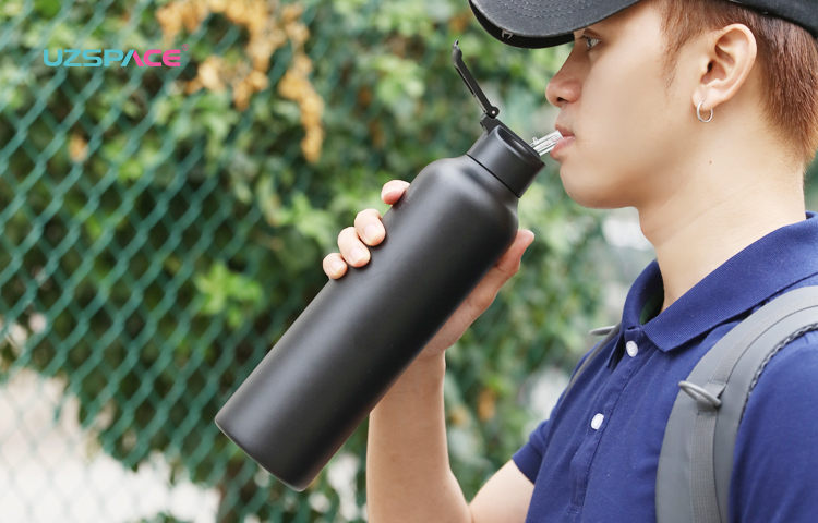 2121非凡运动水杯